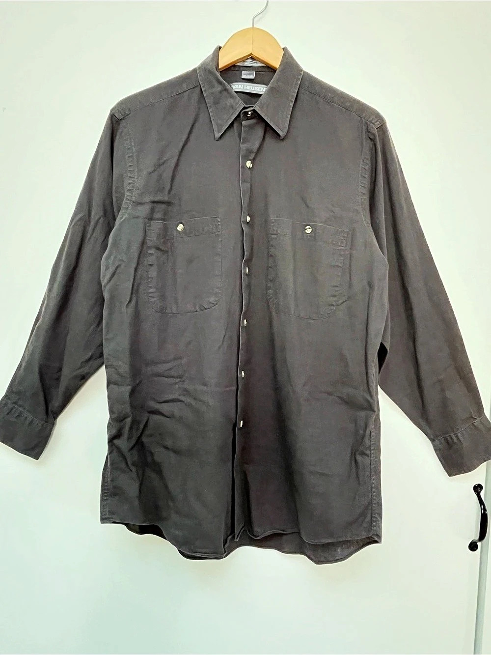 Van Heusen Cotton Button Down Shirt Dark Grey Size 151⁄2 / 32/33
